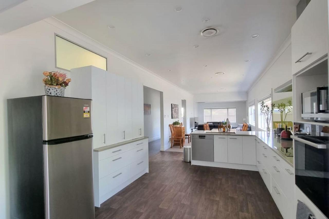 Central Auckland 5-Bedroom Villa With Free Parking Eksteriør billede