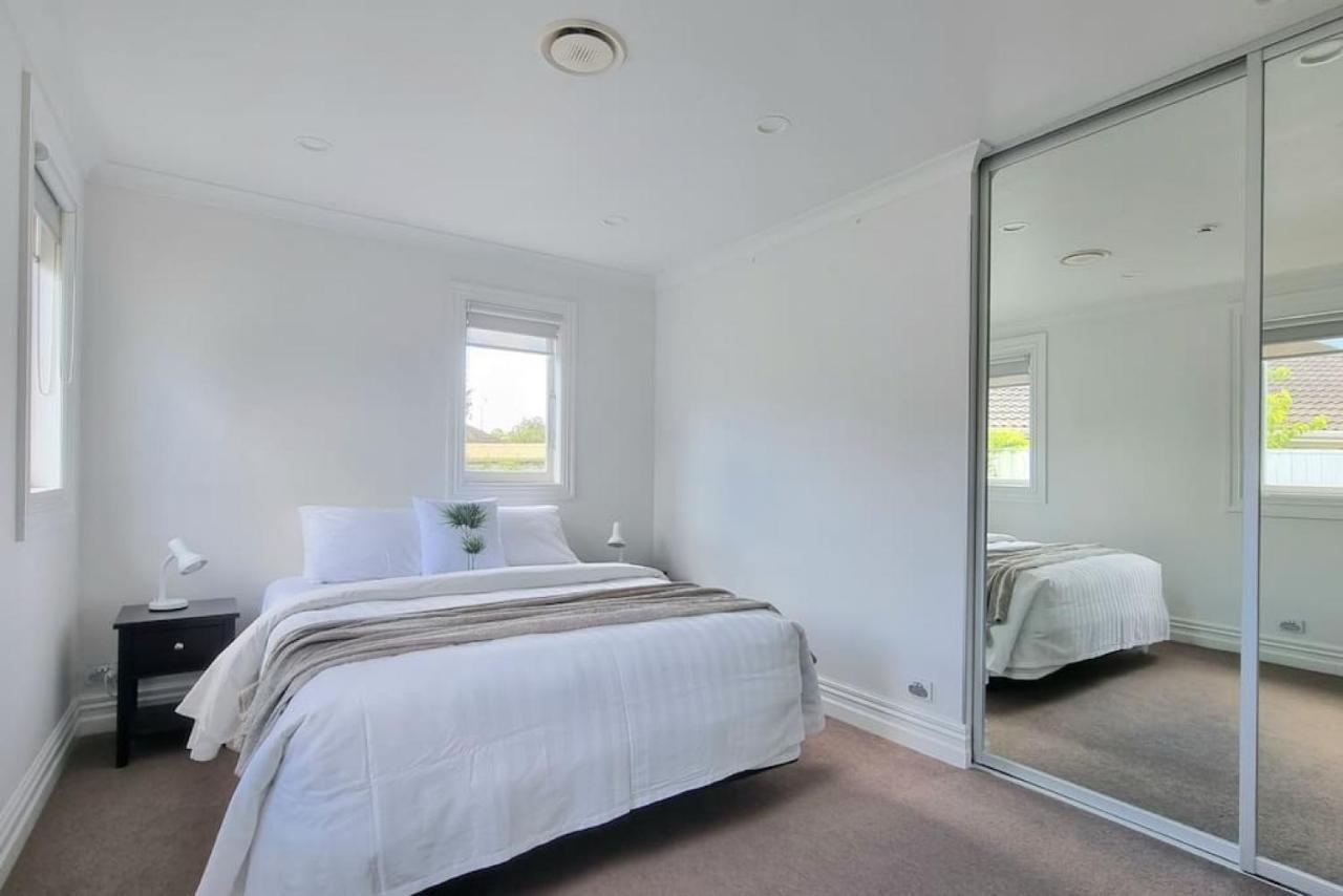 Central Auckland 5-Bedroom Villa With Free Parking Eksteriør billede