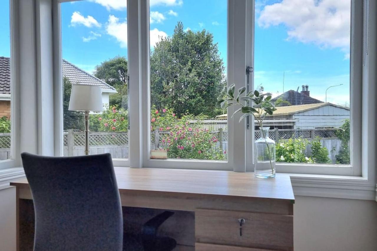 Central Auckland 5-Bedroom Villa With Free Parking Eksteriør billede